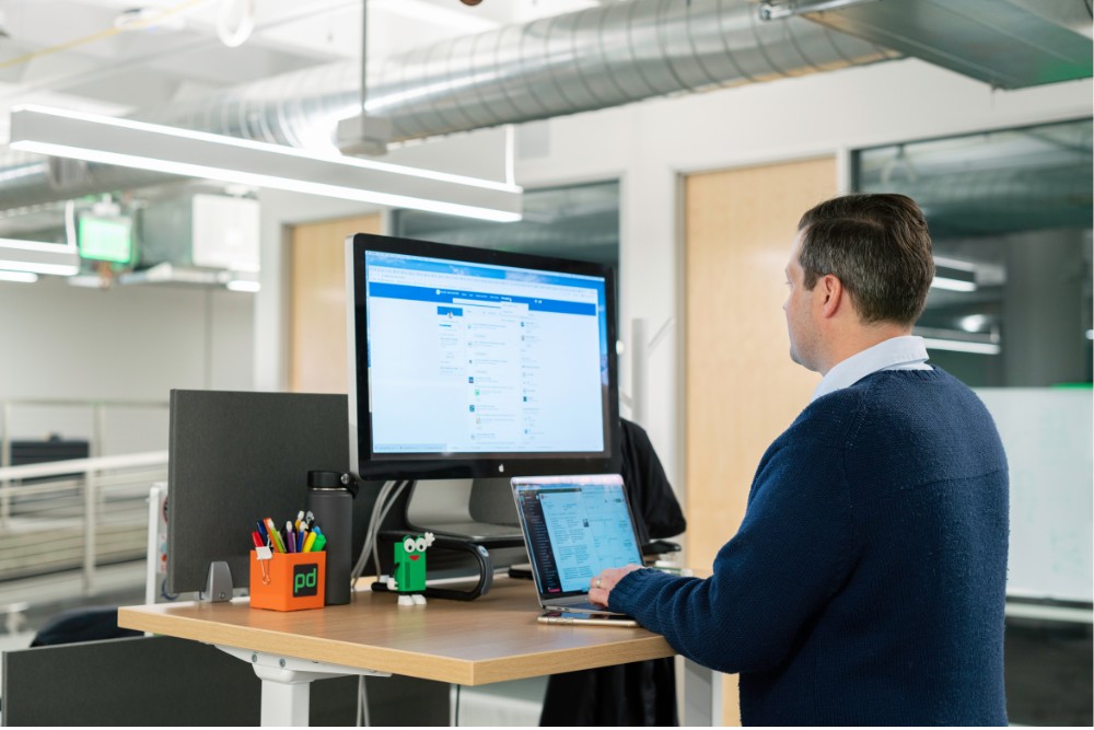 Open to Work LinkedIn: The Banner That Gets Recruiter DMs